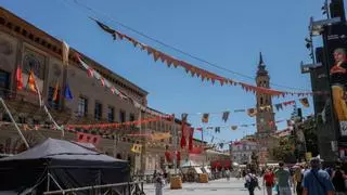 Zaragoza regresa a la época medieval con la inauguración del Mercado de las Tres Culturas