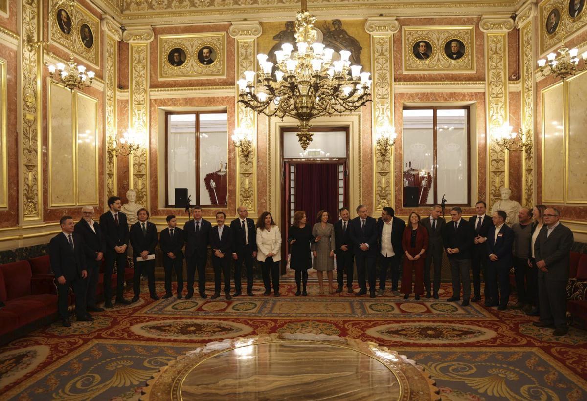 Numerosos representantes del Consell de Formentera, del Parlament y del Govern balear fueron a Madrid. | D.I.