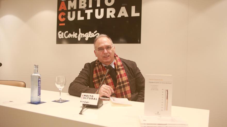 Gracia Mosteo presenta este viernes en Zaragoza su poemario &#039;Campos de Aragón&#039;