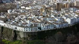 ¿Un bar de tapas en Granada o un restaurante en Priego de Córdoba? Uno de los más prestigiosos escritores de viajes lo tiene claro