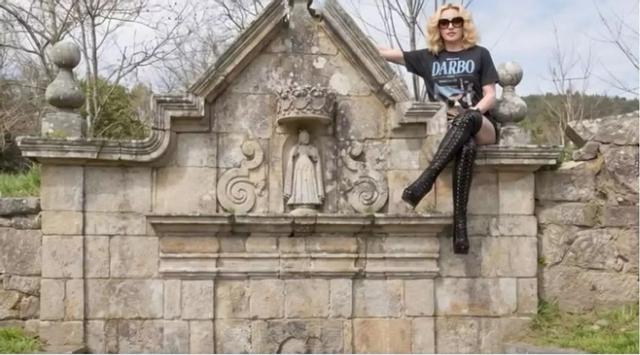 Imagen de la organización con recreación de Madonna en Darbo para promocionar el festival.