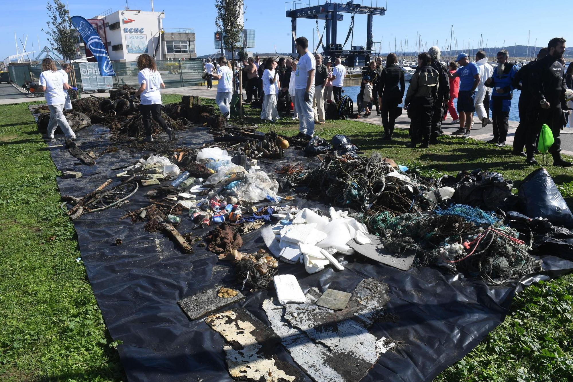 La basura escondida en el fondo del mar de A Coruña