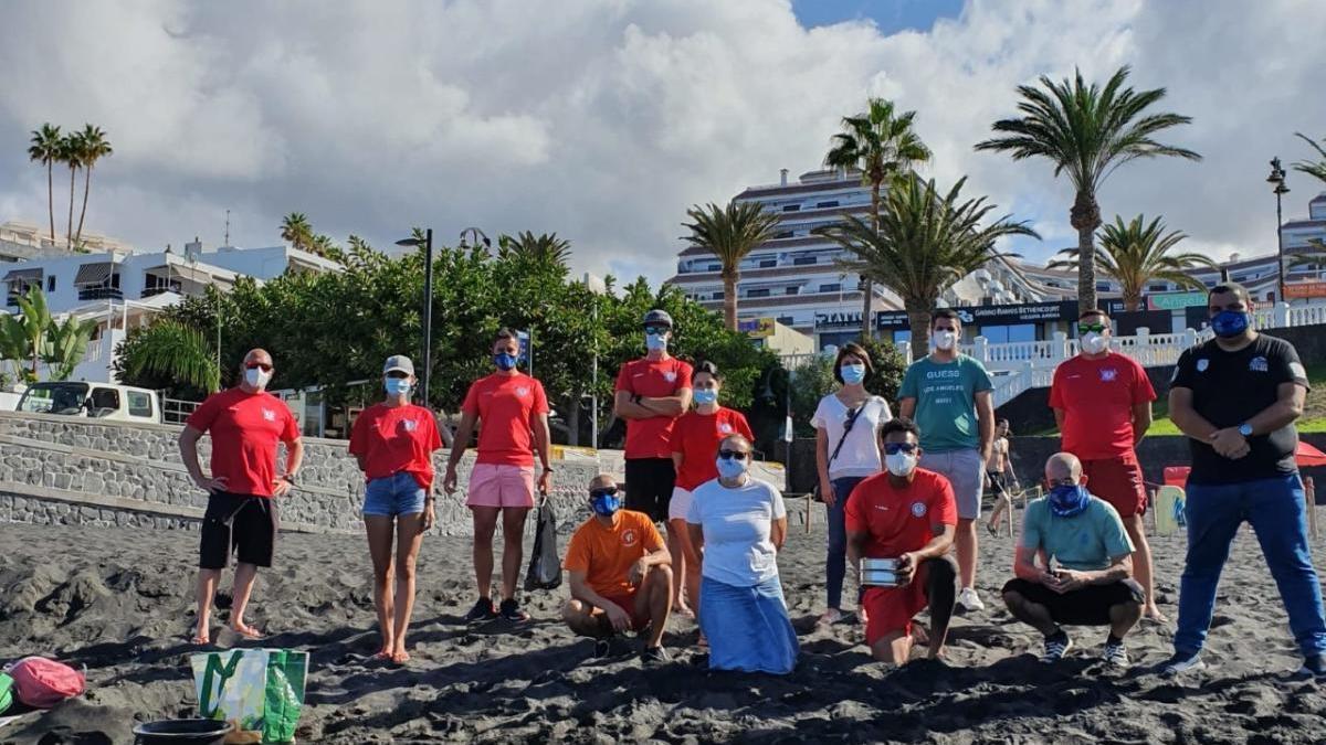 Continúa el avance del proyecto medioambiental &quot;IMPLAMAC&quot; de la Universidad de La Laguna (ULL) con la toma de muestras en la Playa de la Arena