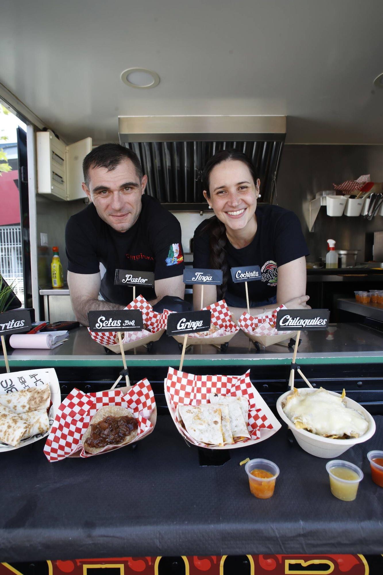 Las populares food trucks, otro de los grandes atractivos del Festival Metropoli (en imágenes)