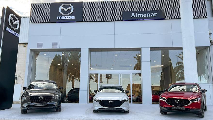 Mazda Almenar se instala en la Pista de Silla