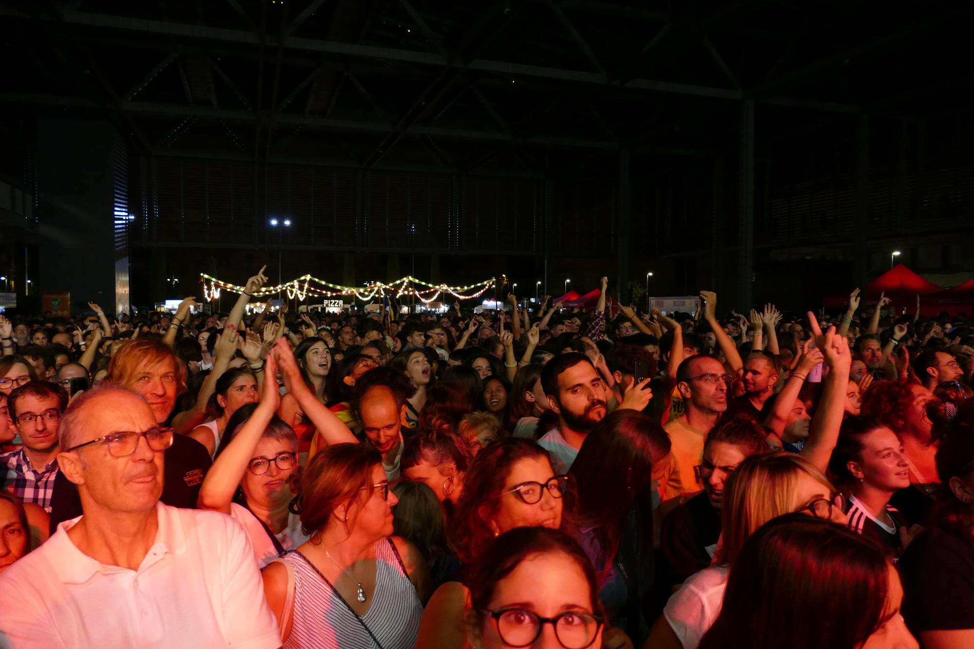 L'eufòria erupciona a l'estrena de la vintena Acústica