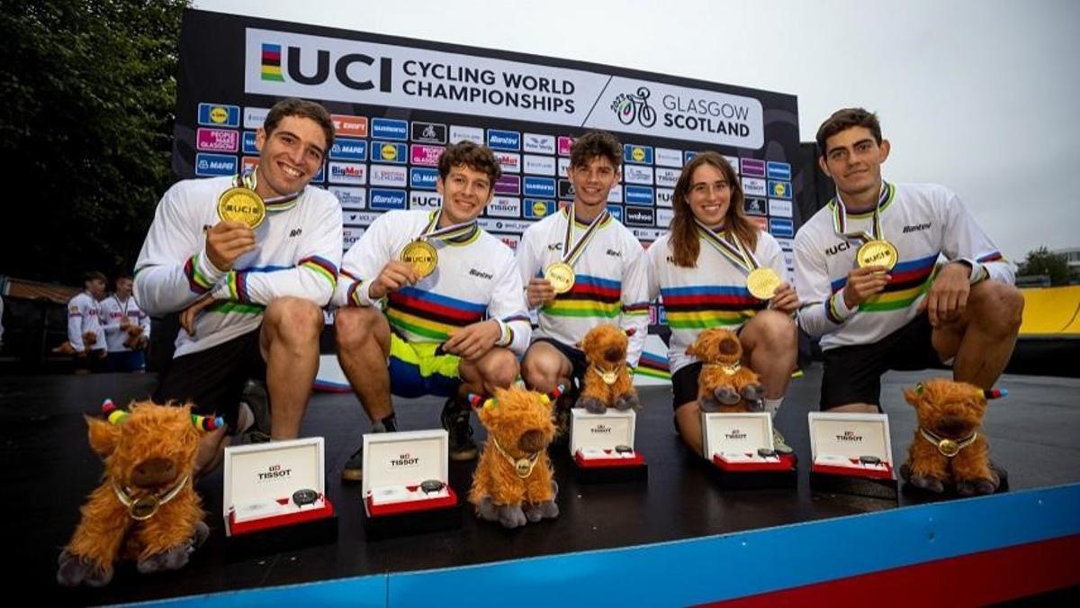 España repite oro mundial por equipos en trial.