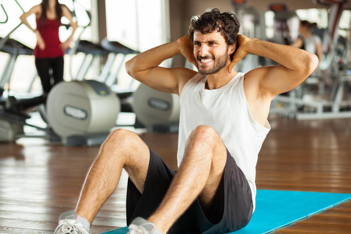 Sit up: el ejercicio para fortalecer la barriga