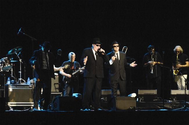 CONCIERTO DE THE ORIGINALS BLUES BROTHERS