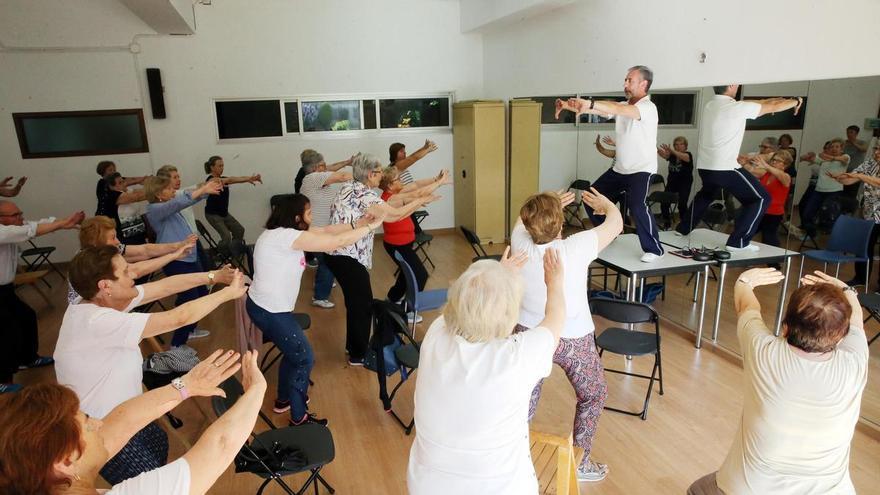 Vuelven las actividades para mayores en verano en Vigo: dos meses de pilates, taichí y baile