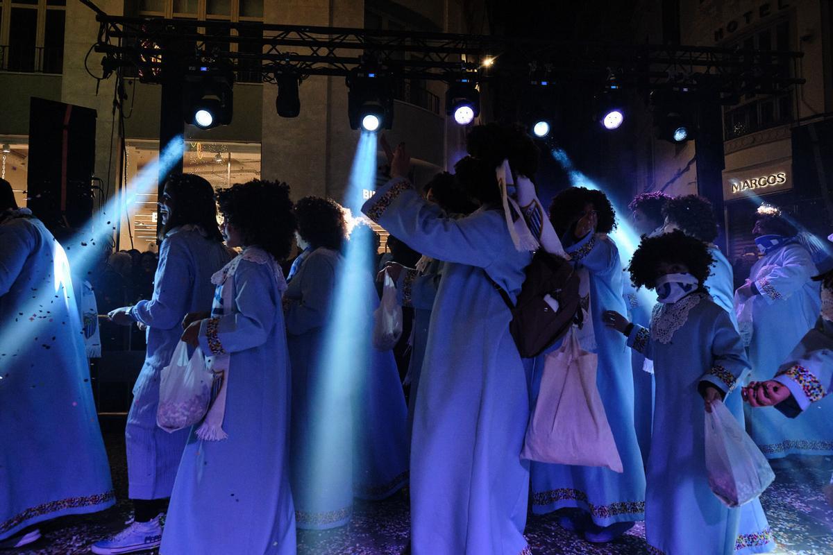 La batalla de las flores en el Carnaval de Málaga 2026