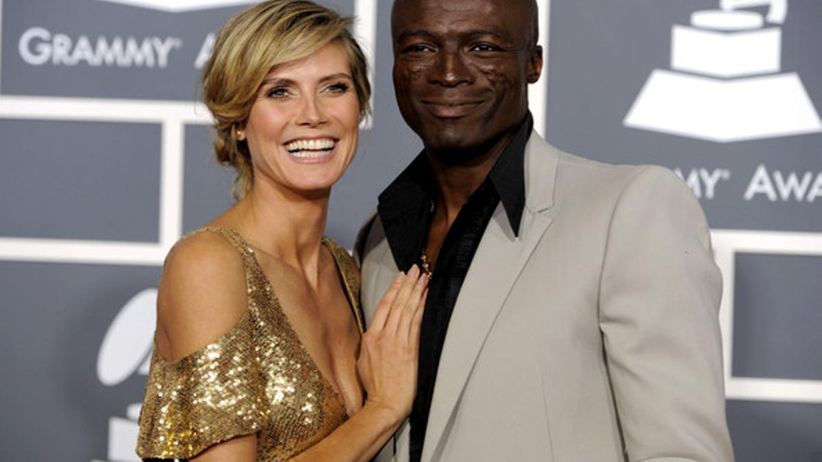 Heidi Klum y Seal durante la gala de los Grammy en Los Ángeles