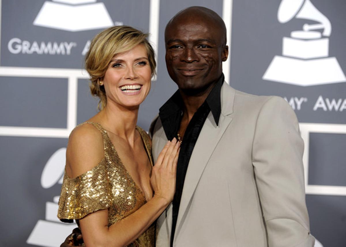 Heidi Klum i Seal durant la gala dels Grammy a Los Angeles.