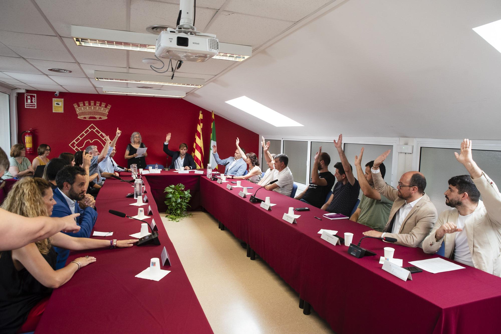 Totes les imatges de la constitució del Consell Comarcal del Berguedà