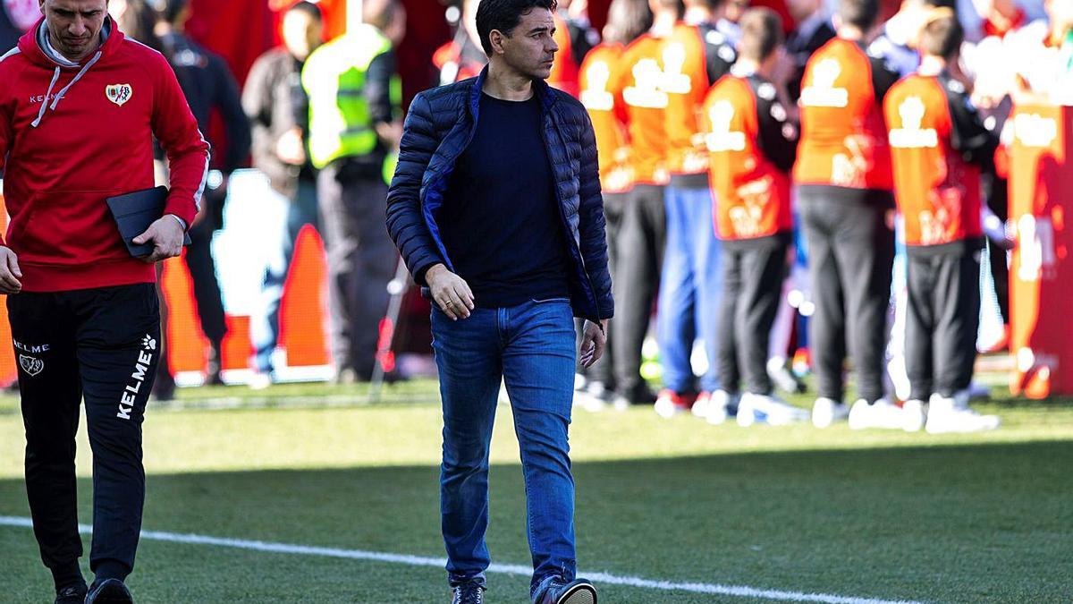 El nou entrenador del Girona, Míchel Sánchez, abans d’un partit amb el RayoVallecano. | RODRIGO JIMÉNEZ