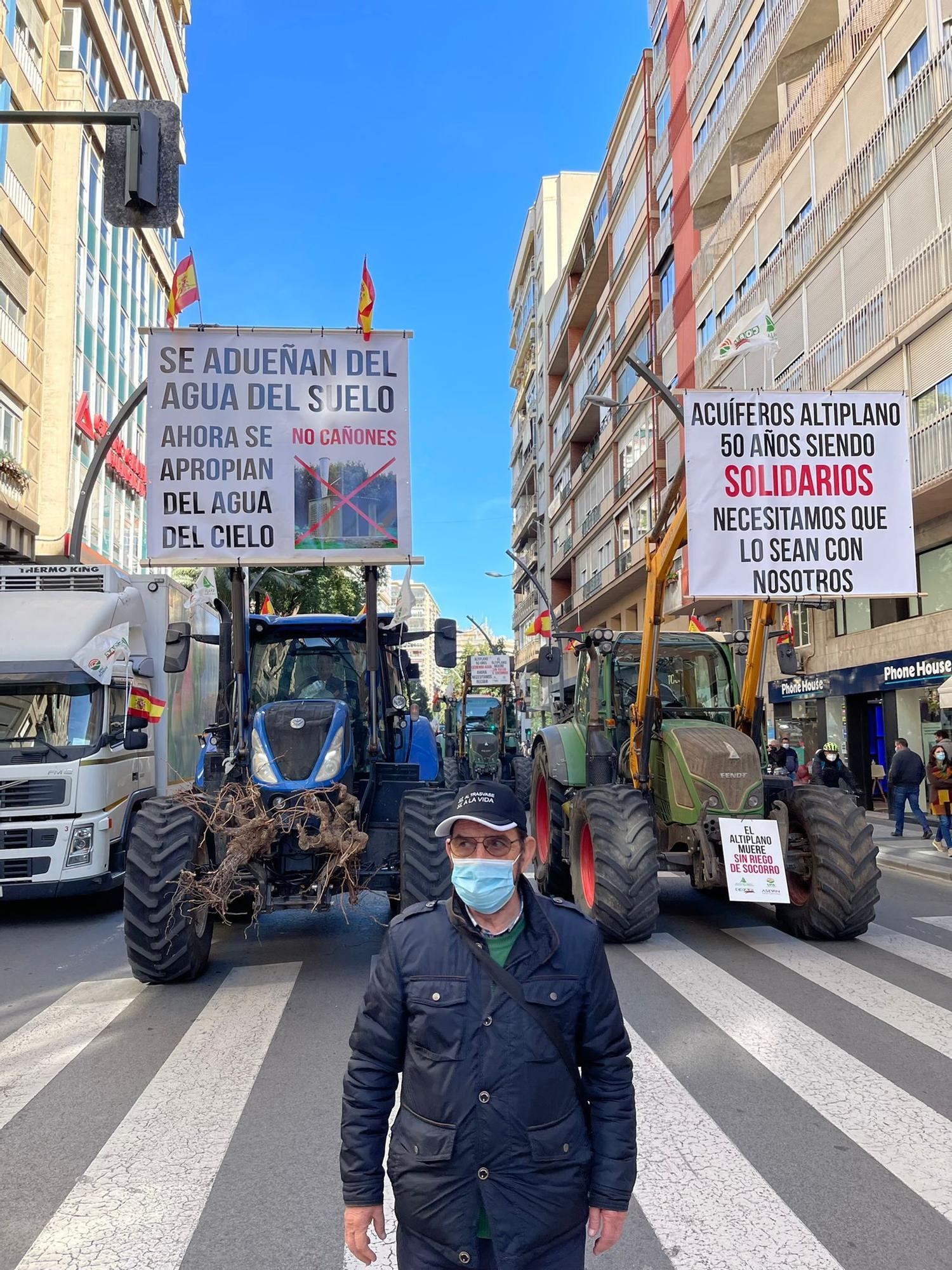 Ángel Urbina en la manifestación del 20M en Madrid.