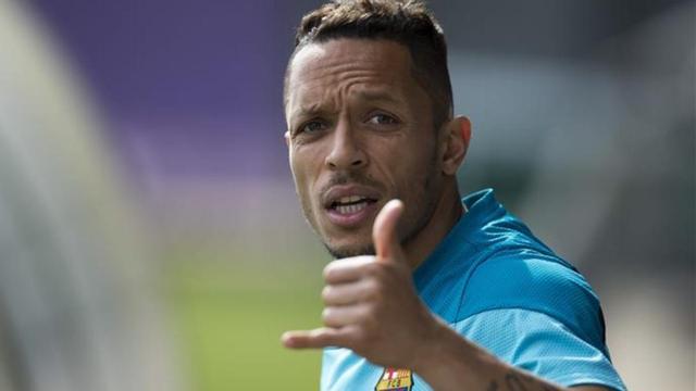El Barça está harto de Adriano