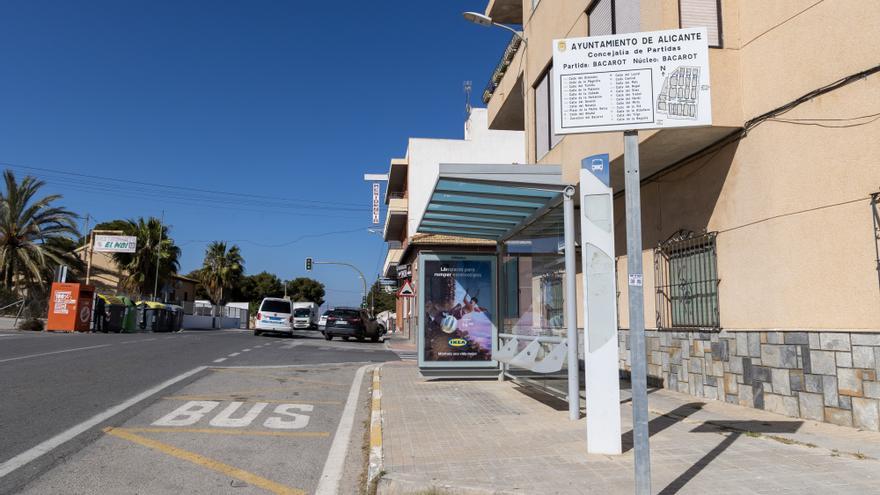 Alicante negocia con la Generalitat que el taxi a demanda pueda parar en San Vicente