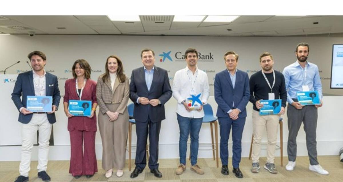 Fundadores de la firma recogieron el premio La Caixa Emprende XXI dirigido a microempresas y pymes.