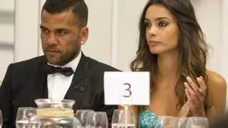 La mujer de Dani Alves, la modelo Joana Sanz, declarará en el juicio a propuesta de la defensa