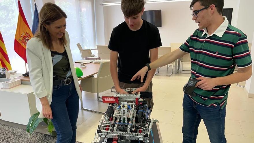 Un grupo de jóvenes de Castellón crea el mejor robot de España