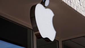 FILE PHOTO: Apple Inc. reports fourth quarter earnings in Washington