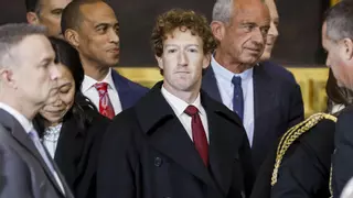Comienza el juicio contra Zuckerberg por el uso indebido de datos de millones de usuarios de Facebook