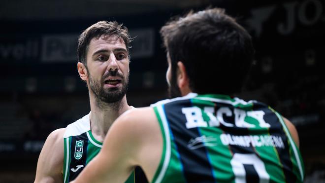 Ricky-Tomic: La cara y la cruz de una Penya ilusionada y sufridora a partes iguales