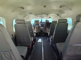 Así es el 'Xunta 23 ACO', el avión de alta velocidad y 4 horas de autonomía que facilita la estrategia en la extinción de incendios en Galicia