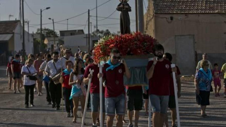 Peña las Águilas celebra la romería en honor a San Jaime