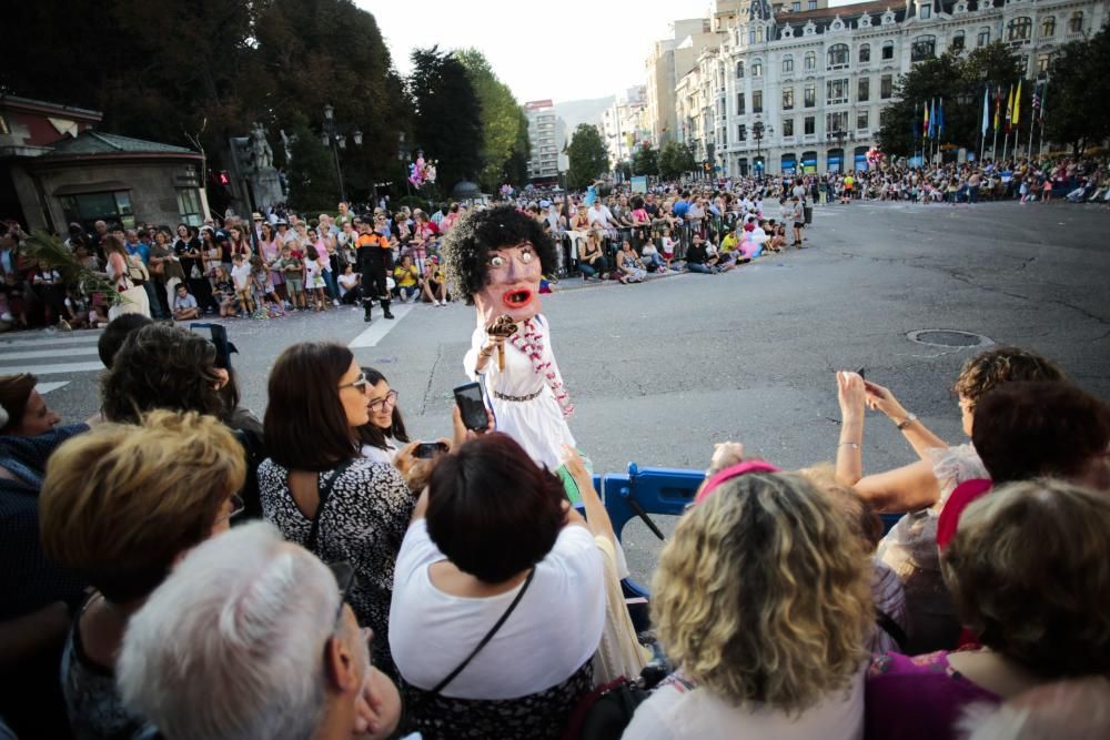 Desfile del Día de América en Asturias