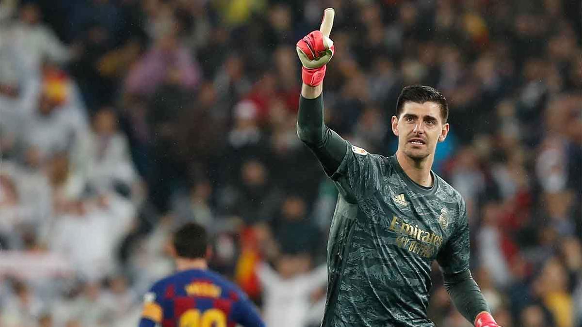 Courtois no cree que el Barça deba coronarse campeón si se terminara la Liga