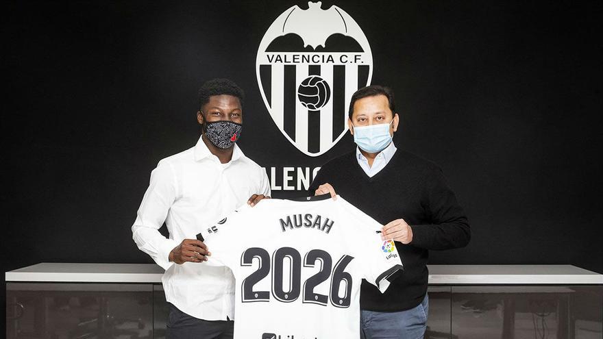 Yunus Musah, valencianista hasta 2026