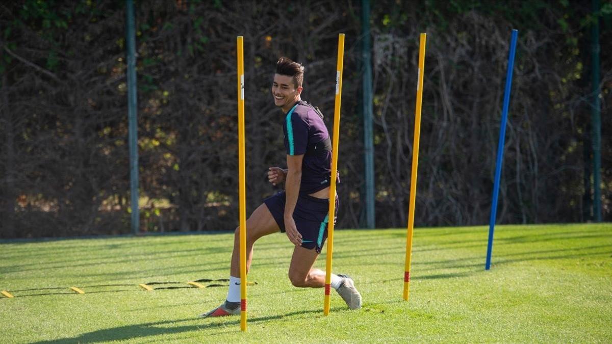 Chumi, en un entrenamiento con el filial azulgrana.