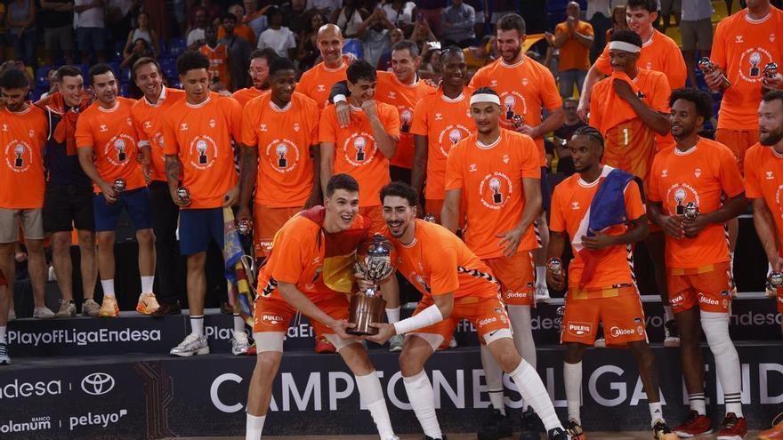 De la Copa del Rey de Valladolid a la segunda Liga en el Palau Blaugrana: nueve títulos en los 40 años de historia taronja