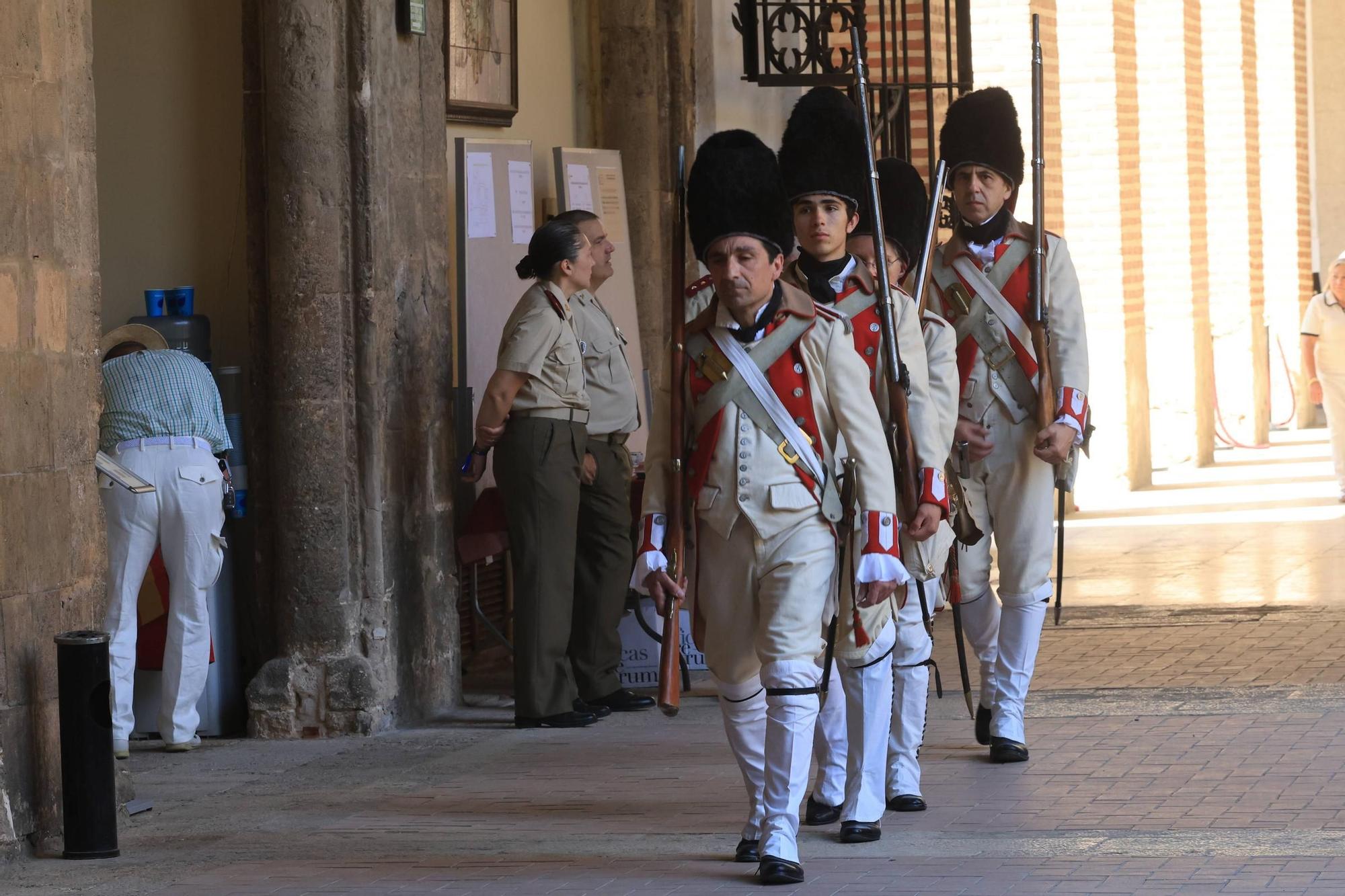 Jornada de puertas abiertas en el cuartel de Santo Domingo de València