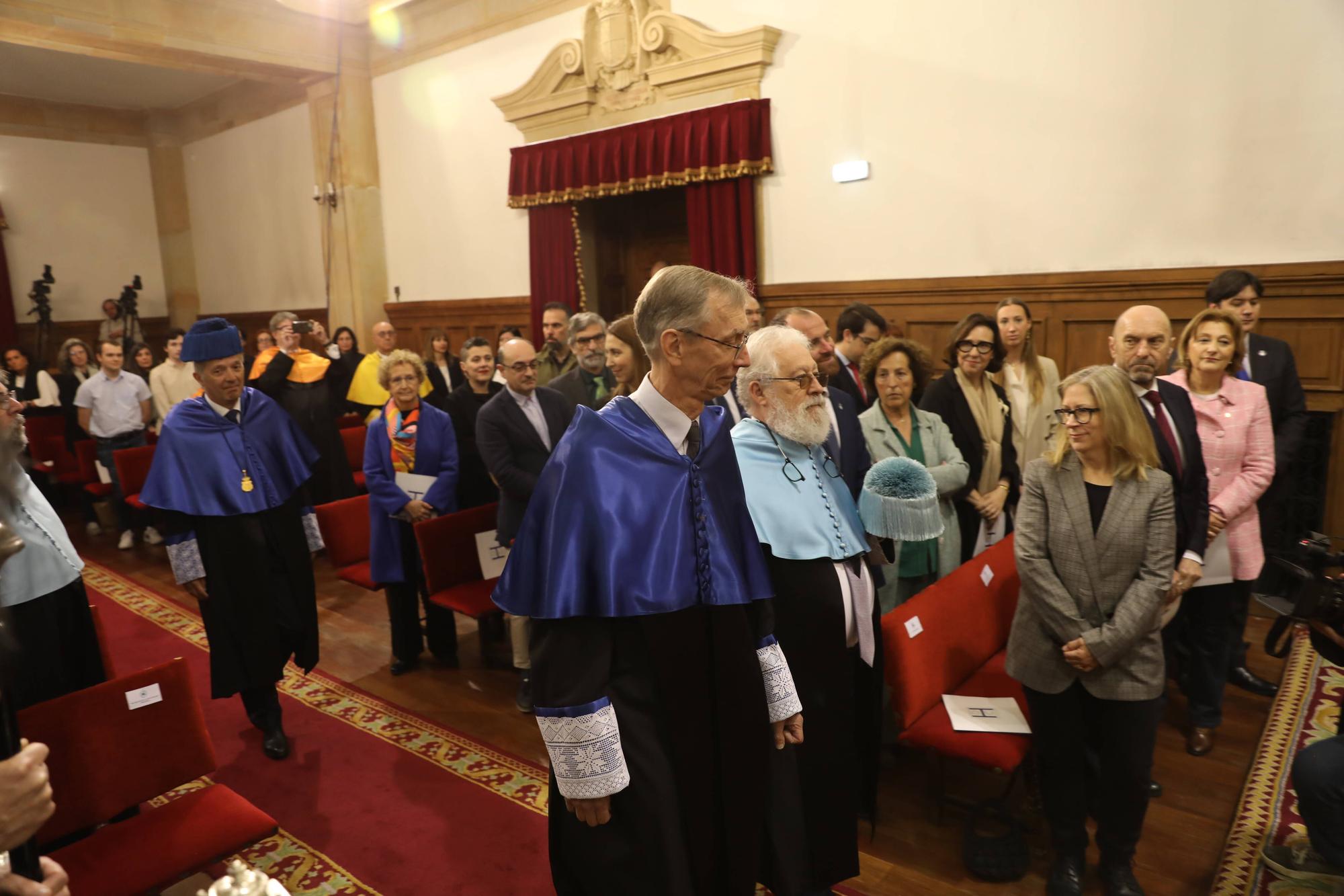 Así fue la investidura de Svante Pääbo como honoris causa de la Universidad de Oviedo