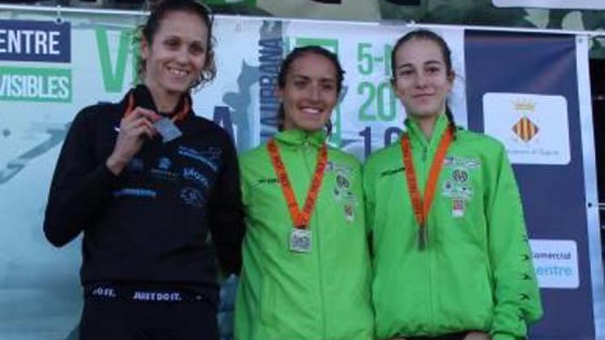 La atleta almusafense Laura Méndez, campeona autonómica en 1.609 metros