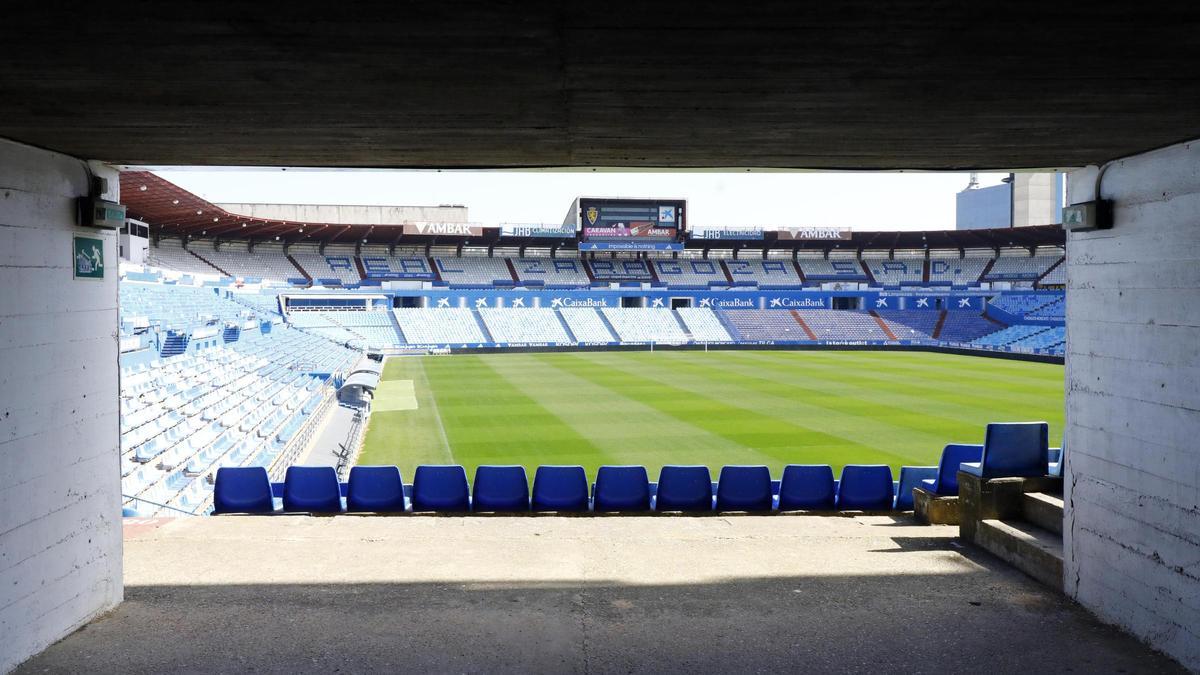 Vista actual de La Romareda desde el interior del estadio.