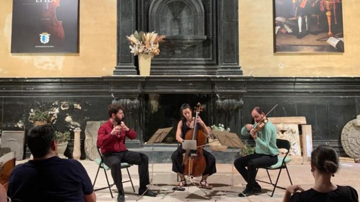 Actuación de La Gurilande en el Palacio Conde Aranda el 3 de julio. | SERVICIO ESPECIAL