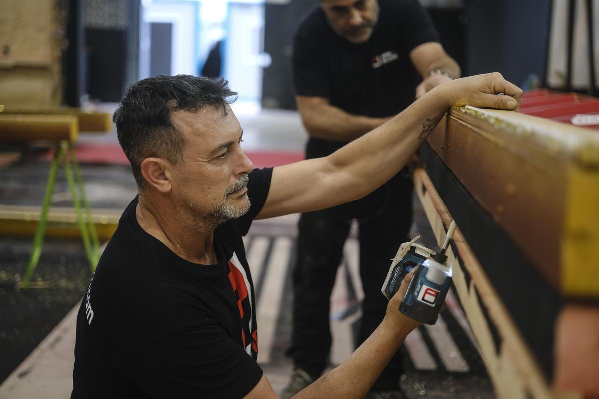 Montaje del escenario de Carnaval