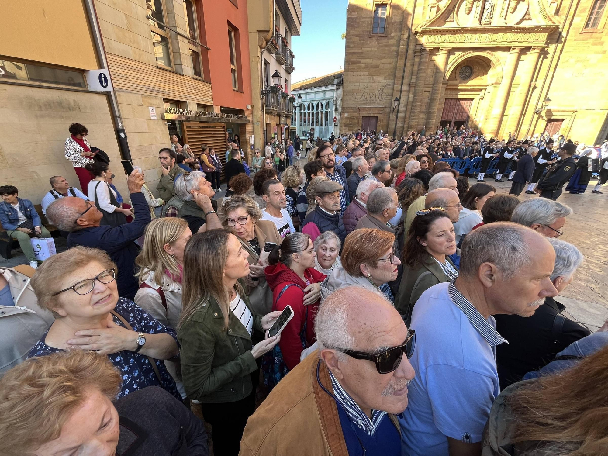 La Princesa Leonor recibe el título de Alcaldesa Honoraria de Oviedo y la Medalla de Asturias.