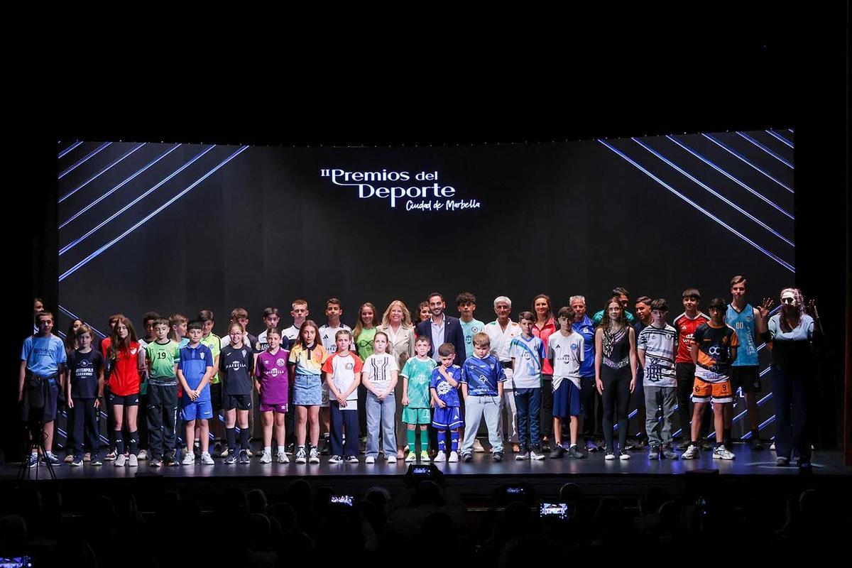 El Ayuntamiento celebró este jueves, en el Teatro Ciudad de Marbella, la segunda edición de los Premios del Deporte