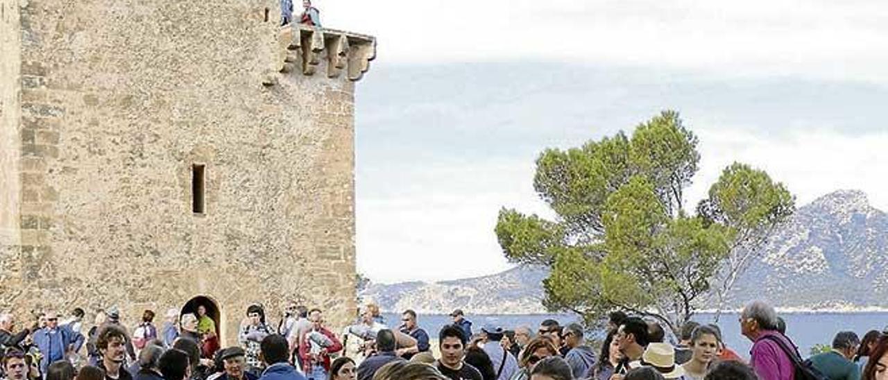 La torre de Sant Elm, a Andratx, és un dels records de la devoció al Sant a Mallorca.