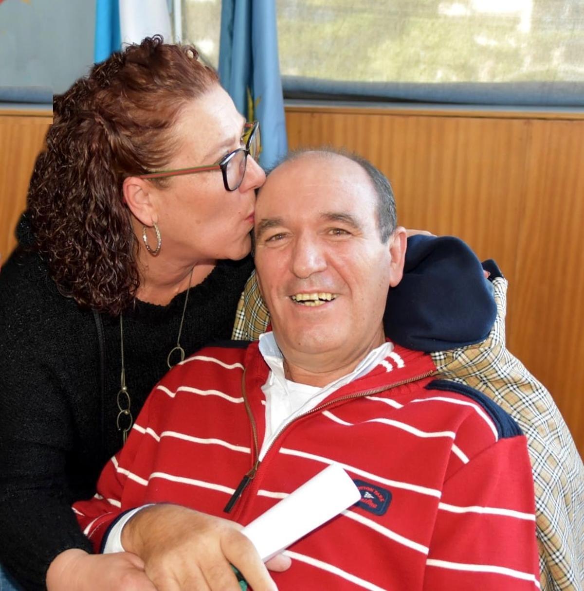 MEDALLA CASTELAO PARA AGAELA: Tino Gumeráns en el recuerdo desde Cangas