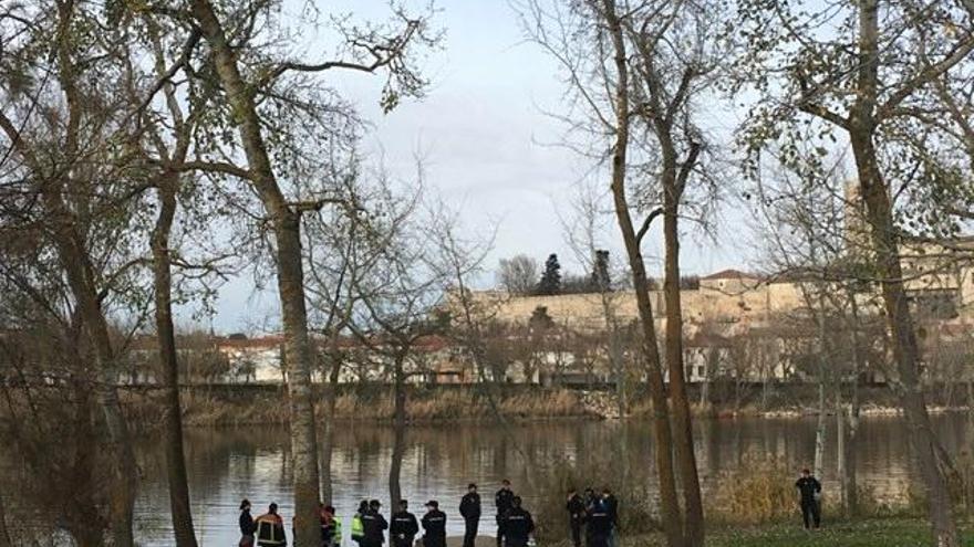 Tareas de rescate en el Duero