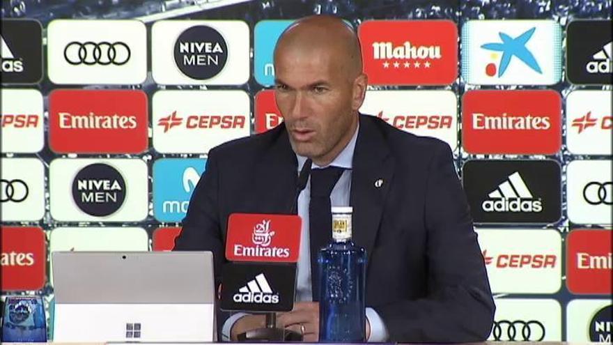 Zidane pide "tranquilidad" tras la derrota de anoche ante el Betis