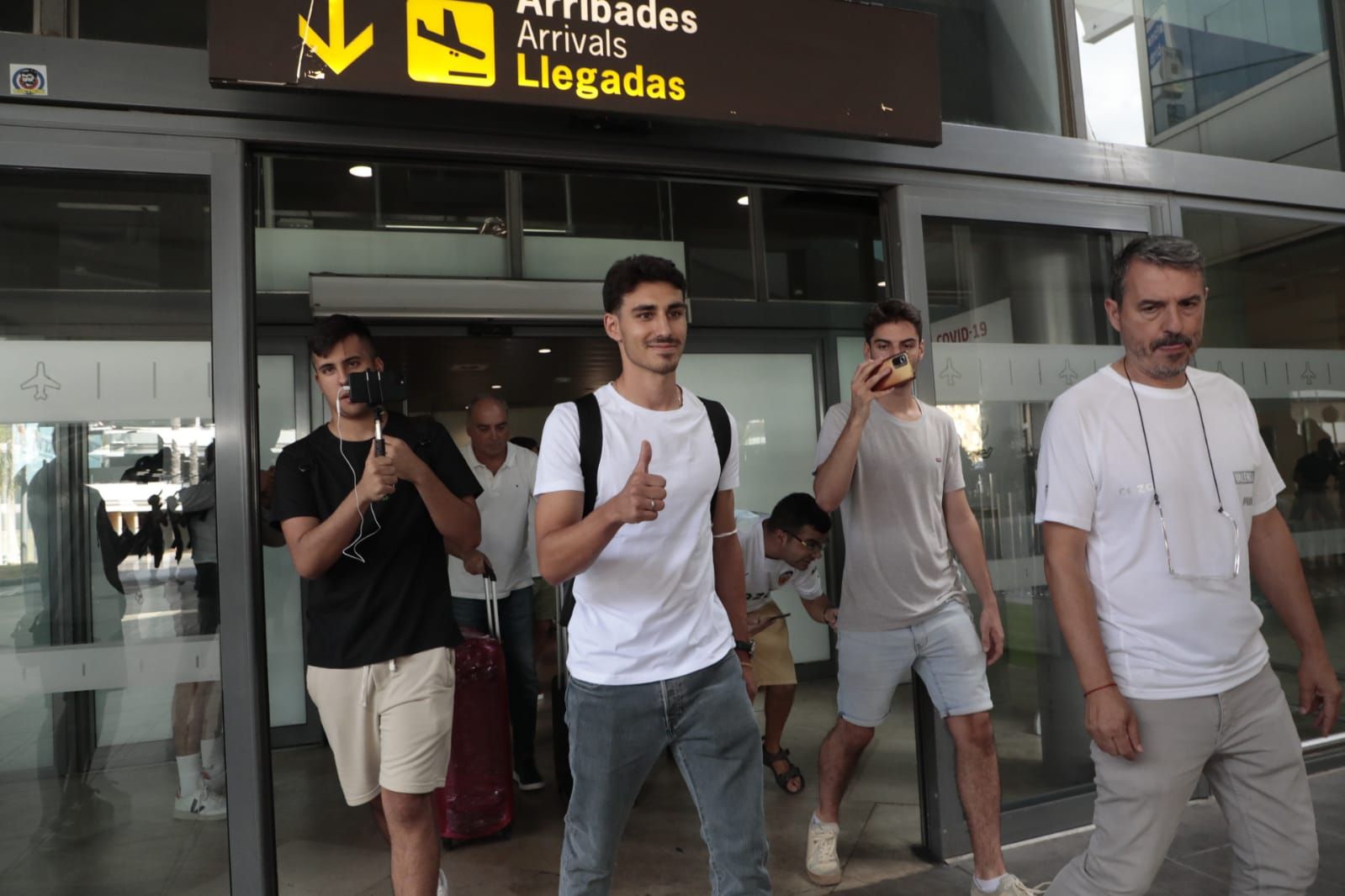 André Almeida ya está en València