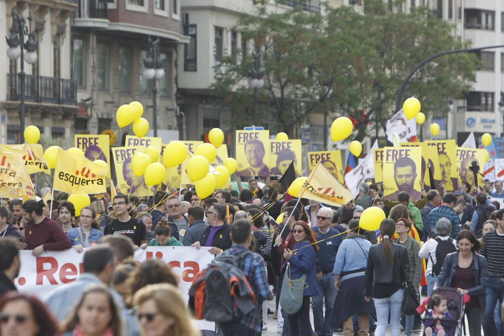 Manifestación del 25 d'Abril en València