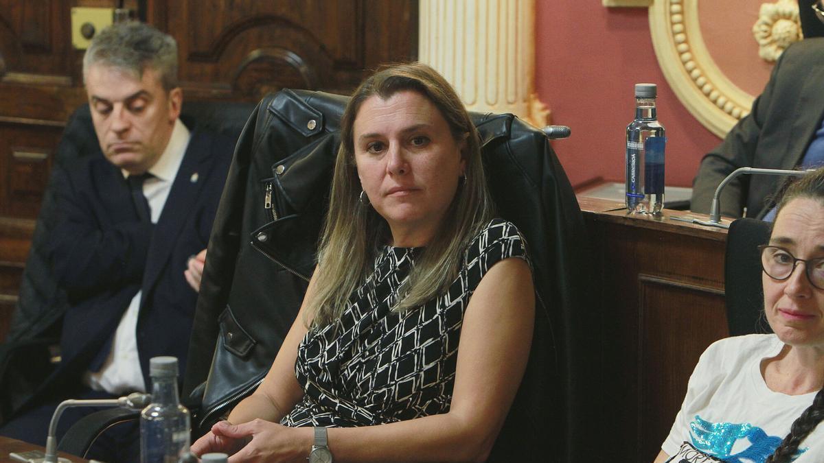 Natalia Gonzalez, en un pleno del concello de Ourense.